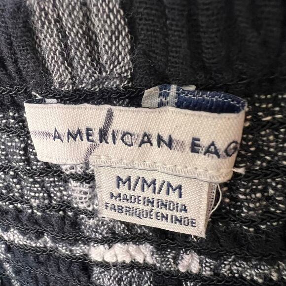 American Eagle Top Womens Size Medium Black & White Gingham Crop Tank Buttons - Picture 2 of 16